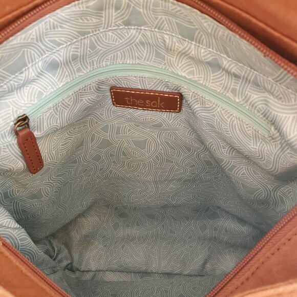 The Sak Ventura convertible backpack in tan/brown Embosses leather - Picture 11 of 14